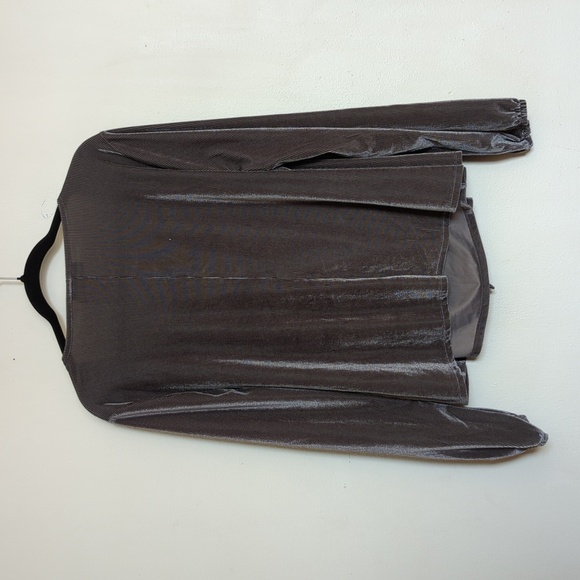 Lane Bryant Classic Blouson-Sleeve Surplice Tie Velour Top Ribbed Size 22/24 - Picture 3 of 6